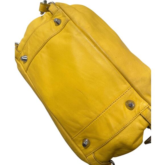 KH Design Pebbled Leather Saffron Yellow Slouchy Messenger Hobo Bag Indie Sleaze - Picture 10 of 13